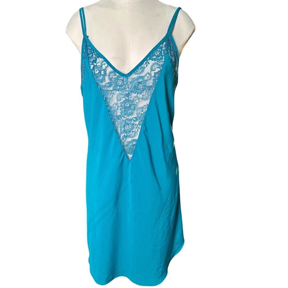 Victoria's‎ Secret Chemise Womens L Turquoise Teal Lace V-Neck Low Back Vintage